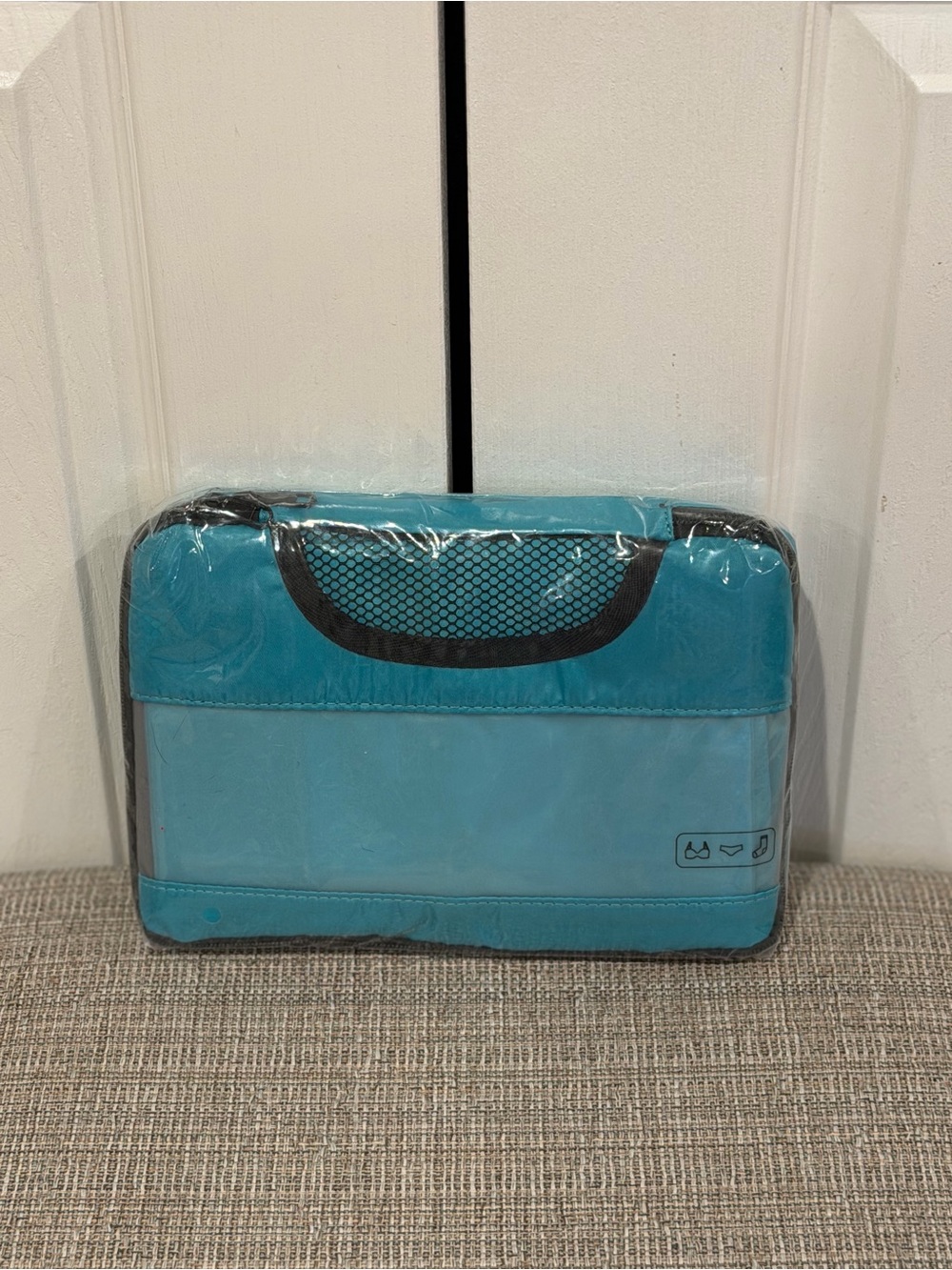 Turquoise Travel Organizer Bag with Mesh Handle